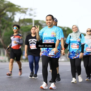 Runner Photo 7800090