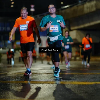 Runner Photo 7800091