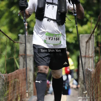 Runner Photo 78001