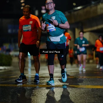 Runner Photo 7800100