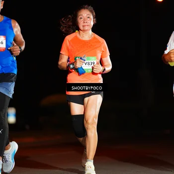 Runner Photo 7800104