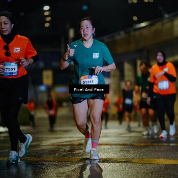 Runner Photo 7800128