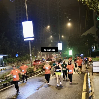 Runner Photo 7800139