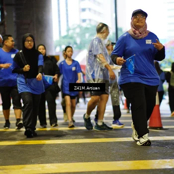 Runner Photo 7800180