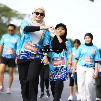 Runner Photo 7800192