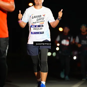 Runner Photo 7800201
