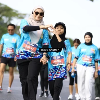 Runner Photo 7800206