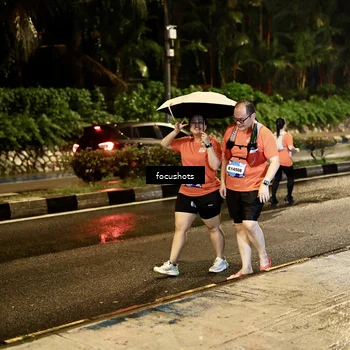 Runner Photo 7800222