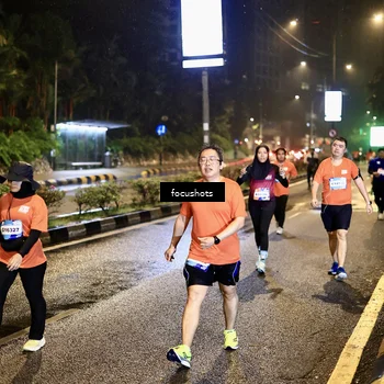 Runner Photo 7800229
