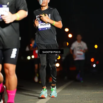 Runner Photo 7800232