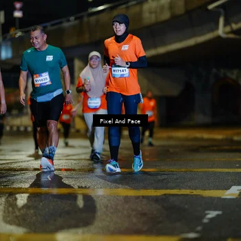 Runner Photo 7800240