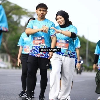 Runner Photo 7800266