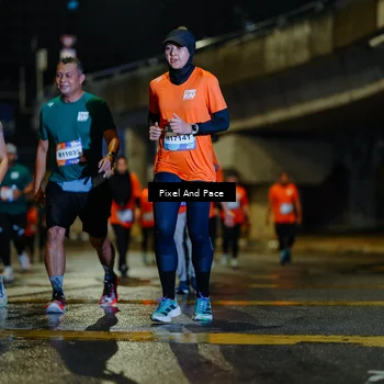 Runner Photo 7800270