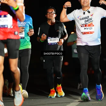 Runner Photo 7800274