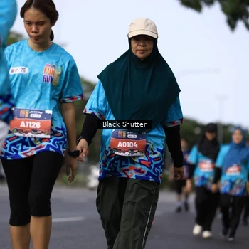 Runner Photo 7800294