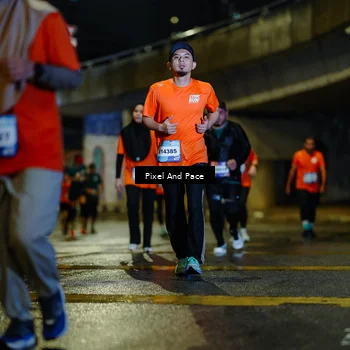 Runner Photo 7800299