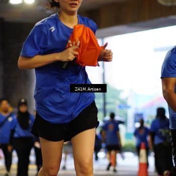 Runner Photo 7800301