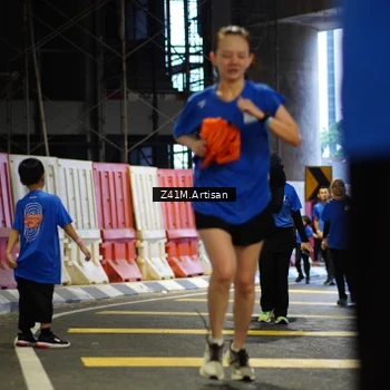 Runner Photo 7800304