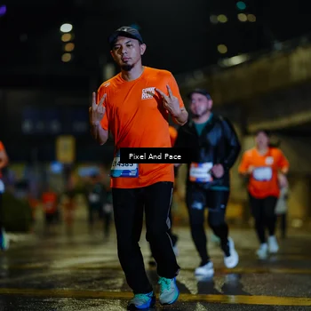 Runner Photo 7800314