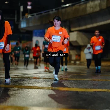Runner Photo 7800317