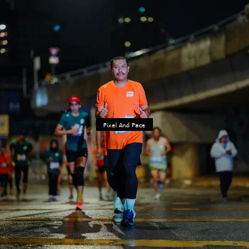 Runner Photo 7800333