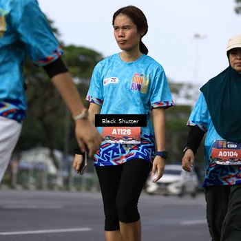 Runner Photo 7800359