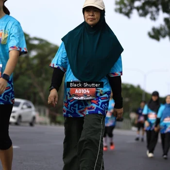 Runner Photo 7800377