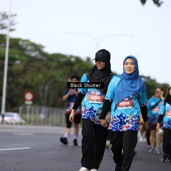 Runner Photo 7800395