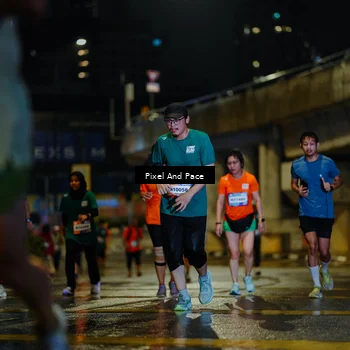 Runner Photo 7800444
