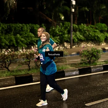 Runner Photo 7800450