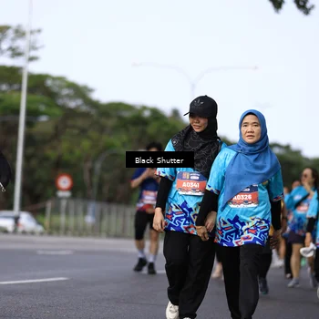Runner Photo 7800455
