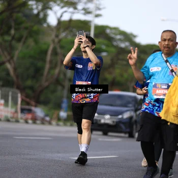 Runner Photo 7800461