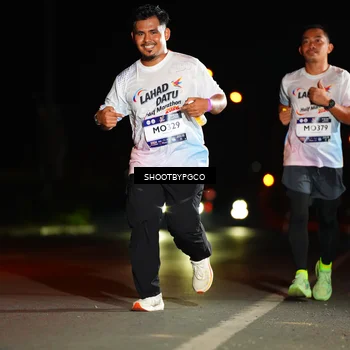Runner Photo 7800494