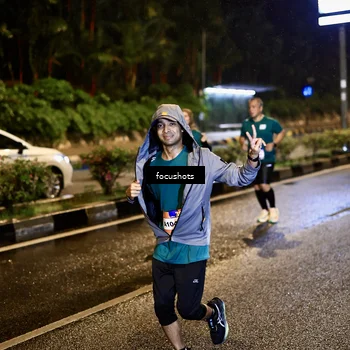 Runner Photo 7800501