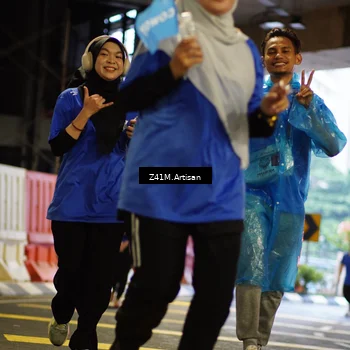 Runner Photo 7800527