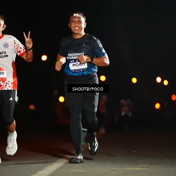 Runner Photo 7800534