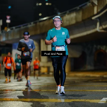 Runner Photo 7800566