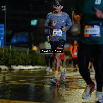 Runner Photo 7800584