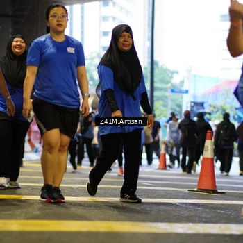 Runner Photo 7800624