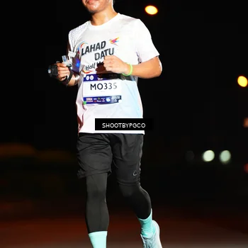 Runner Photo 7800656