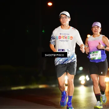 Runner Photo 7800662