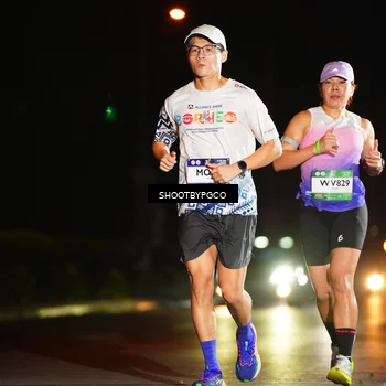 Runner Photo 7800663