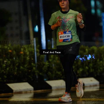 Runner Photo 7800672