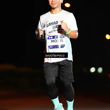 Runner Photo 7800678