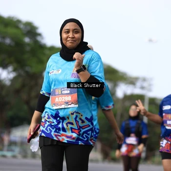 Runner Photo 7800706