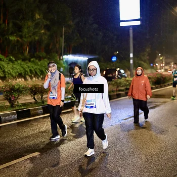 Runner Photo 7800713