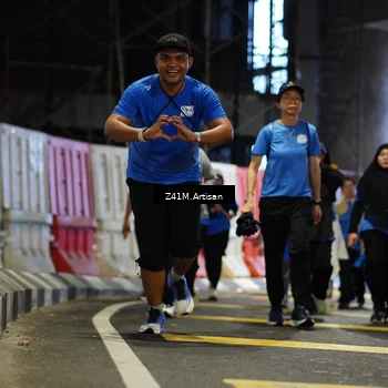 Runner Photo 7800731