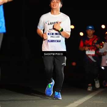 Runner Photo 7800745
