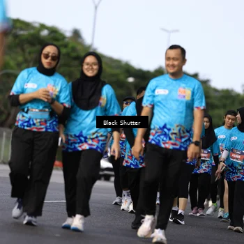 Runner Photo 7800758