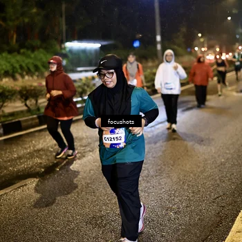 Runner Photo 7800770